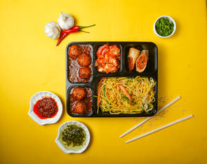 Veg Manchurian Meal Box