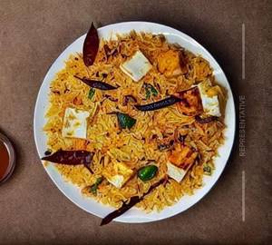 Paneer Hyderabadi Dum Biriyani