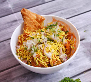 Samosa Chaat
