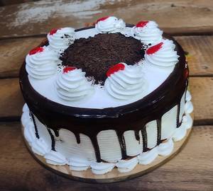 Premium black forest cake [500 grams]