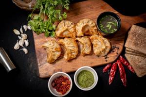 Fried Chicken Momo [6Pcs]