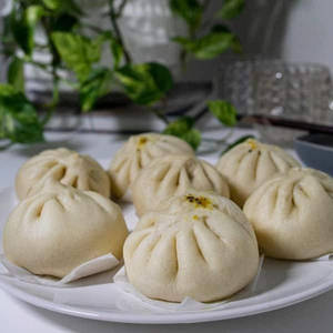 Butter Chicken Baos