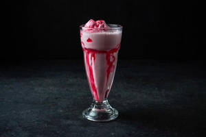 Strawberry Ice Cream Milkshake