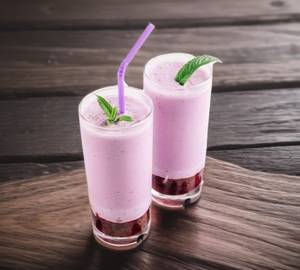 Blackcurrant Lassi