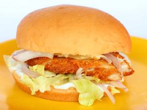 Tandoori chicken burger