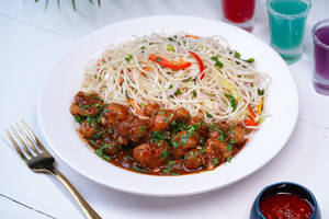 Gobi Manchurian Noodles Box