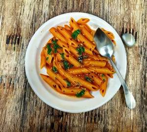 Non veg red sauce pasta