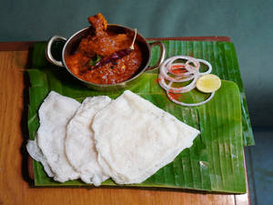 Chicken Manglorian Tadka With Neer Dosa