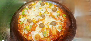 Millet Pizza Peppy Paneer