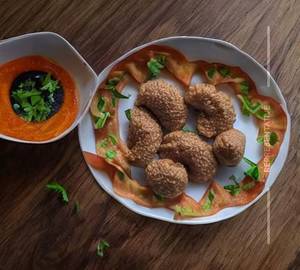 Chicken Cheese Kurkure Momo