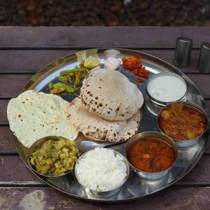 Swad Special Thali