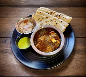 Mutton curry + roti 2 [2 pieces]
