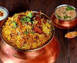 Lucknowi murg dum biryani