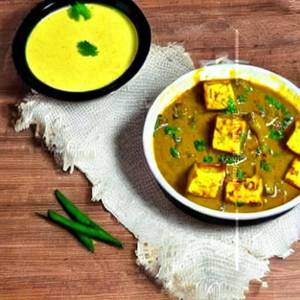 Kashmiri paneer yellow