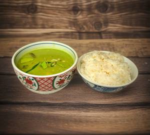 Pork Green Curry With Sticky