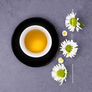 Chamomile green tea