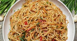 Garlic Noodles