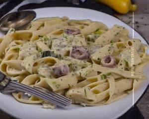 Fettuccine Alfredo (Veg)