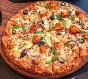 Spicy Paneer Pizza