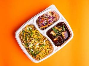 Paneer Manchurian Noodles Tiffin