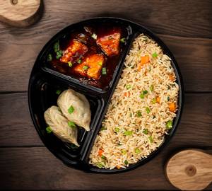 Egg Fried Rice With Chilli Fish (4Pcs)