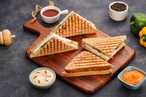 Paneer Bhujee Sandwich