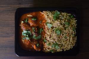 Veg Manchurian with Fried Rice[Serves 1]