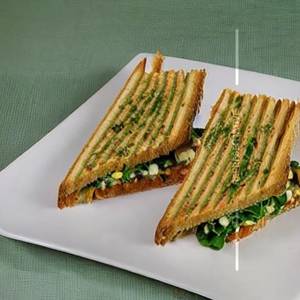 Corn & Spinach Sandwich