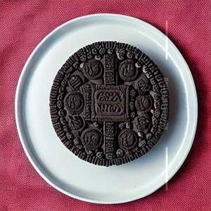 Kitkat Gems Oreo