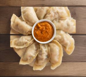 Chicken Cheese Steam Momos [6 Pcs]