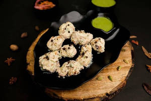 Kali Mirch Chicken Tikka.