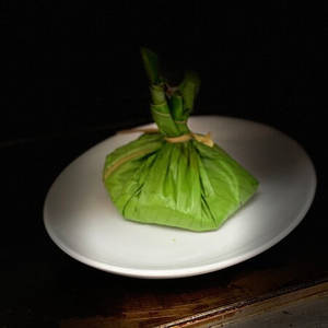 Kizhi Parotta Chicken