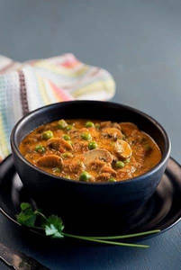 Muttar Mushroom
