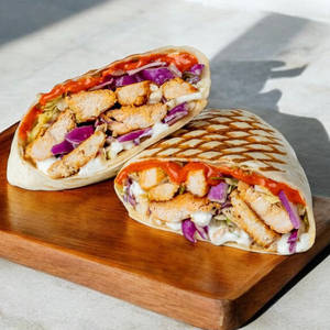 HYDERABADI SPICY TAWA CHICKEN WRAP