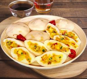 Stuffed idli with aloo and matar