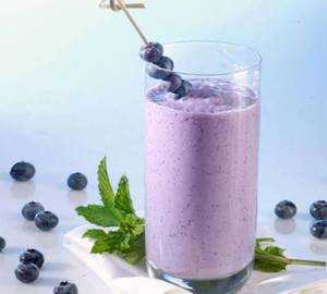Blueberry Lassi
