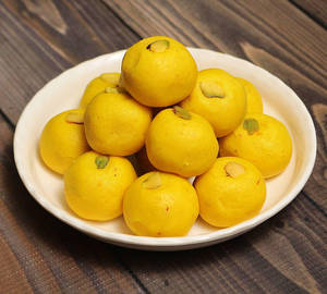 Malai Gol Pedha [250 grams]