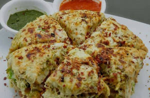 Bombay Special Cheese Pizza