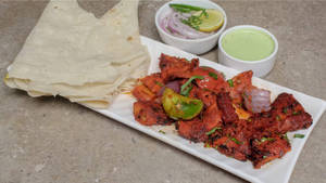 Veg Chicken Do Pyaza With 2 Rumali Roti
