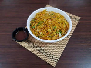 Chicken Hong Kong Noodles