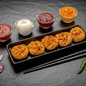 Veg Fried Momos [ 6 pcs ]