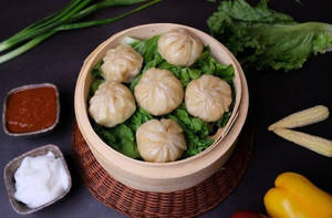Veg Steam Momos [ 6 pcs ]