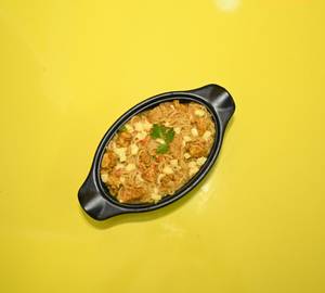 Chicken and cheese maggi