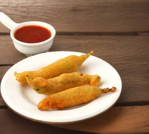Mirchi Pakoda 1 Pc