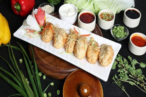 Paneer Fried Momos [ 6 pcs ]