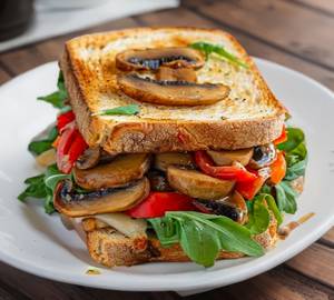 Chicken Cheese Mushroom Sandwich