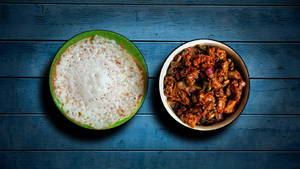 3 Appam + Chilli Chicken (500 Ml)