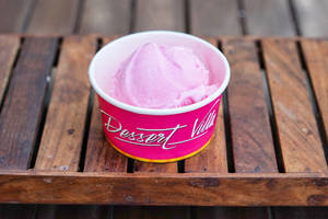 Strawberry Ice Cream [1 Scoop]