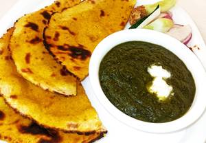 Sarson Ka Saag Makki Roti