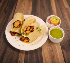 Soya Chaap Tikka Chatpata Roll